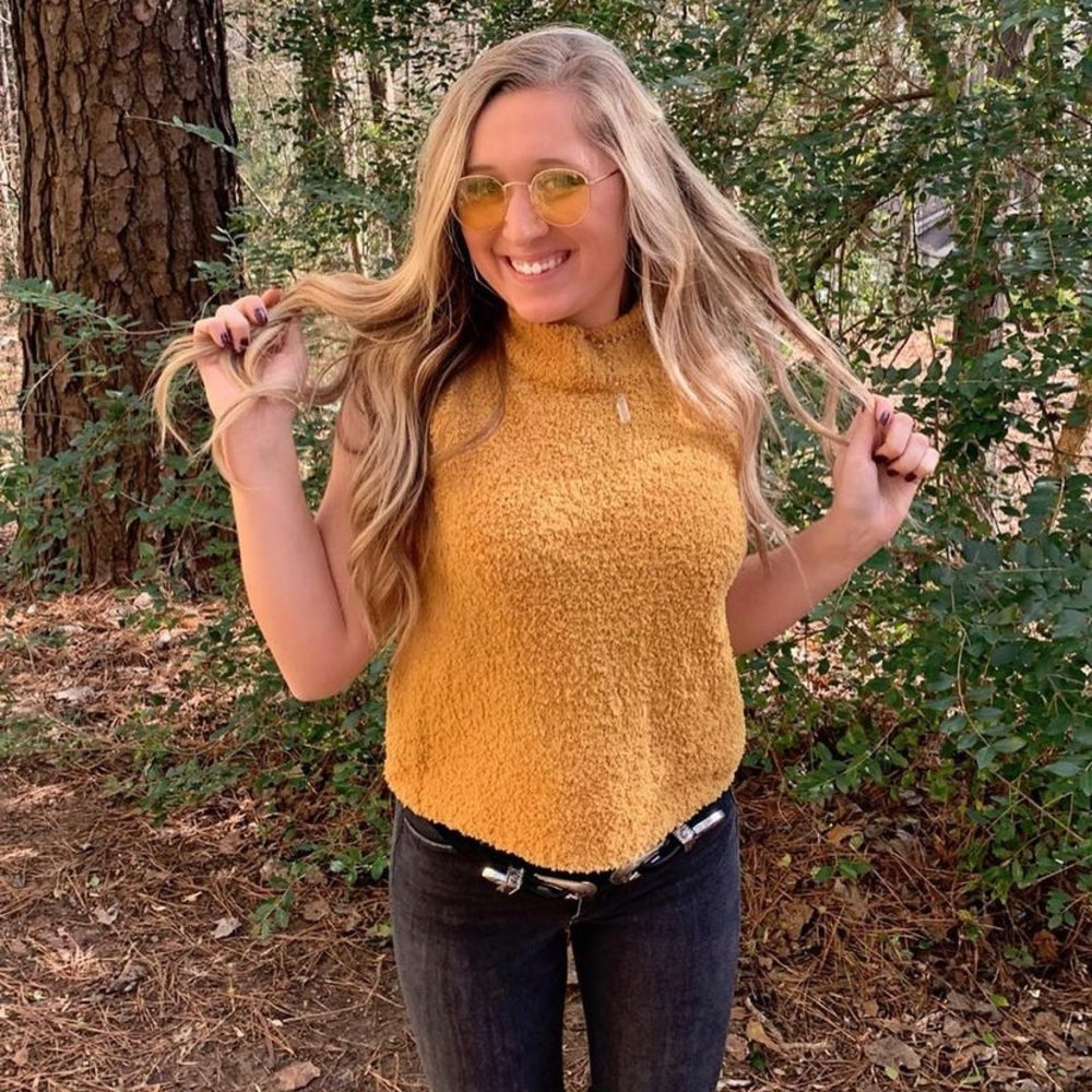 Yellow shirt